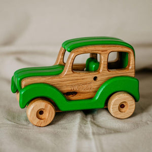 WoodinQ - Woody the Classic Car